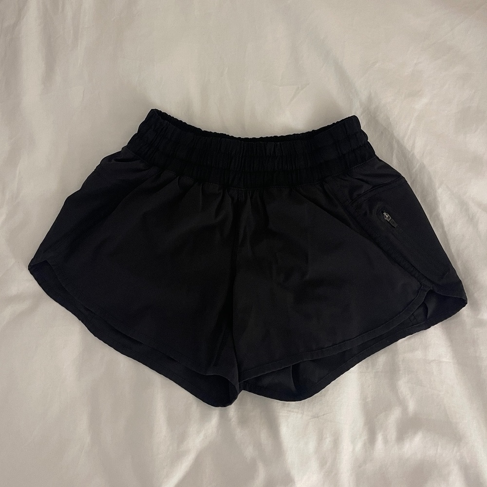 Lululemon Tracker Short 4"